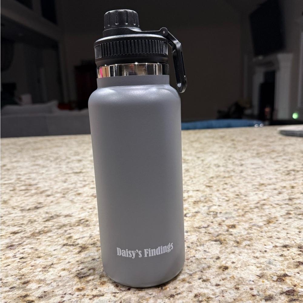 Daisy’s Findings Gray Double Insulated Water Bottle